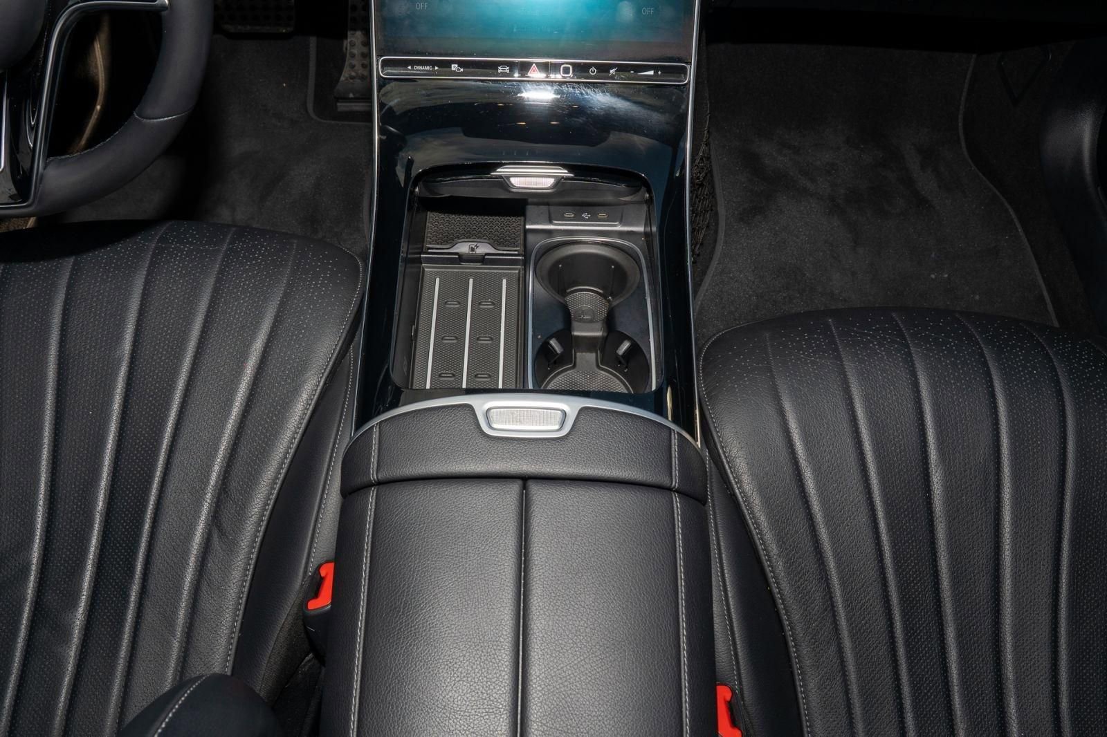 Used 2022 Mercedes-Benz S 500 S 500 w/ AMG Line Package image 26