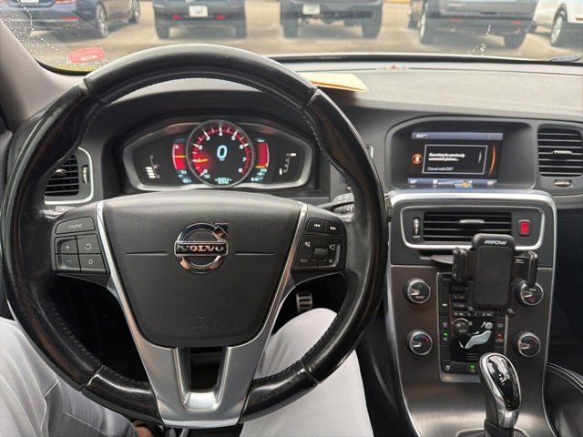 Used 2015 Volvo V60 T5 Premier image 4