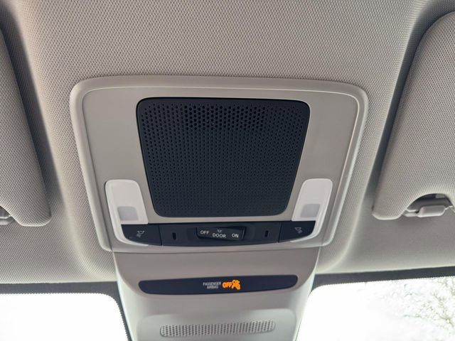 Certified 2025 Honda HR-V LX image 29