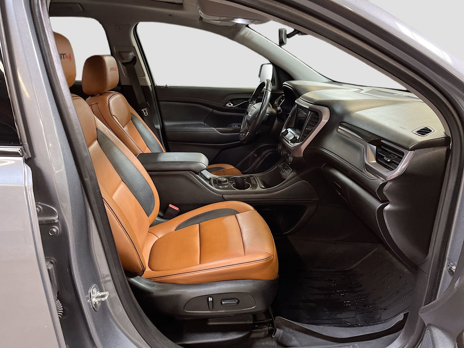Used 2020 GMC Acadia AT4 w/ LPO, Floor Liner Package image 31