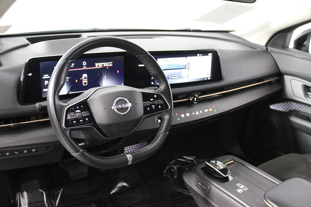 Used 2023 Nissan Ariya FWD image 7