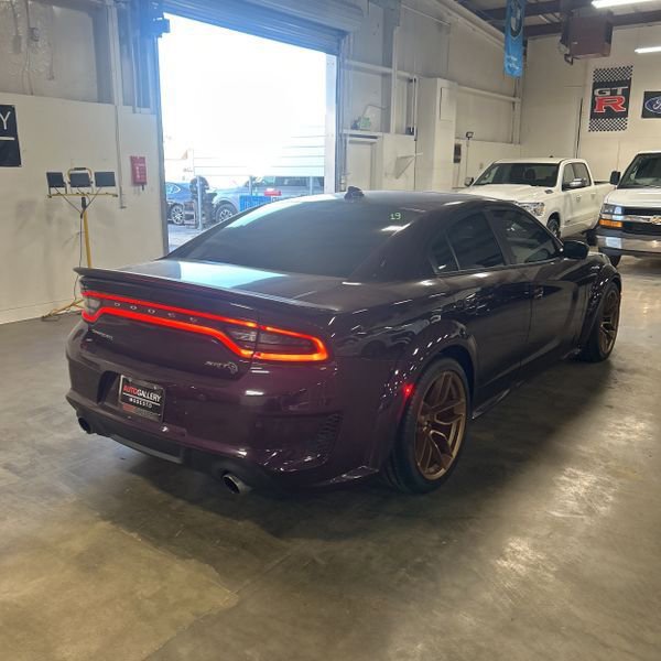 Used 2022 Dodge Charger SRT Hellcat w/ Harman/Kardon Audio Group image 4