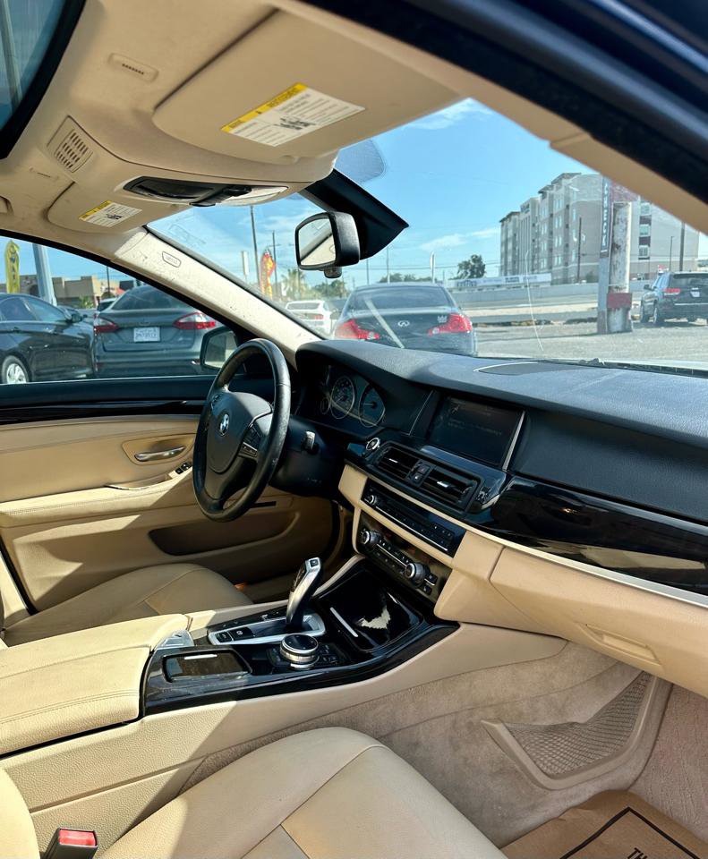 Used 2014 BMW 528i xDrive Sedan AWD/4WD image 4