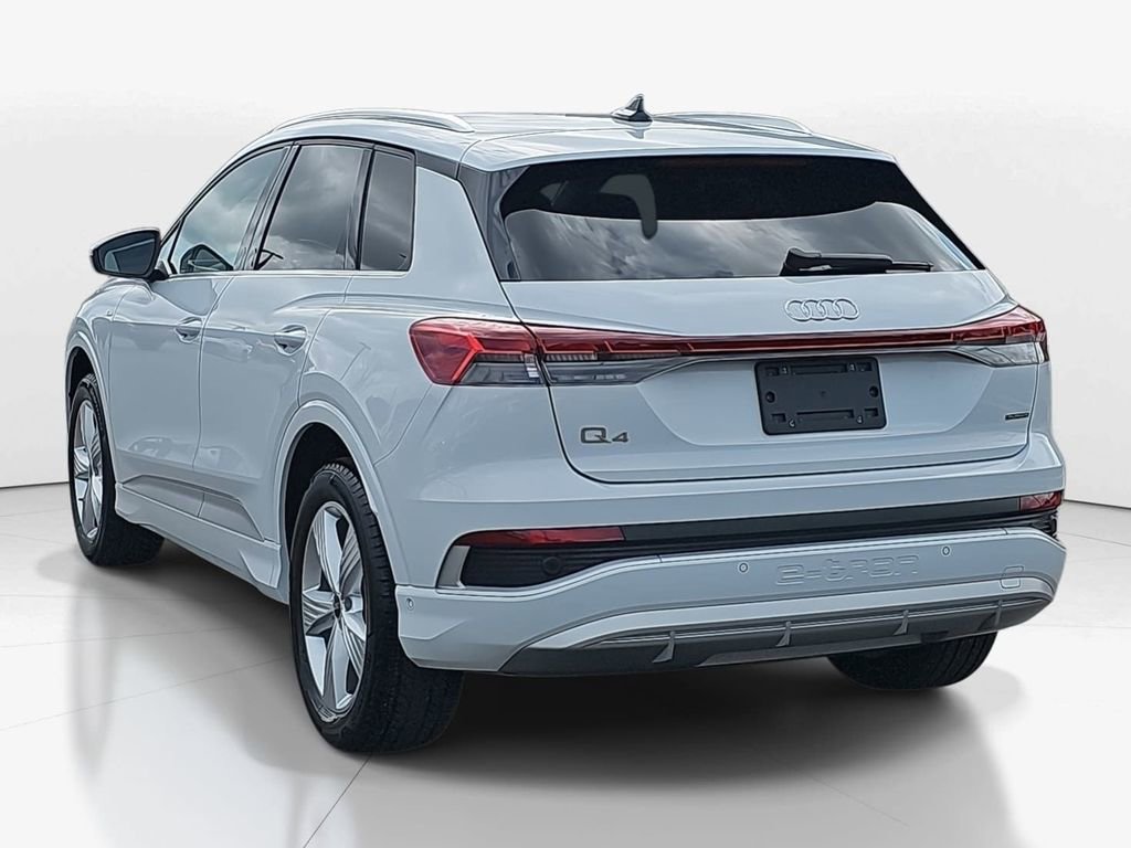 Used 2023 Audi Q4 e-tron Premium Plus w/ Premium Plus image 7