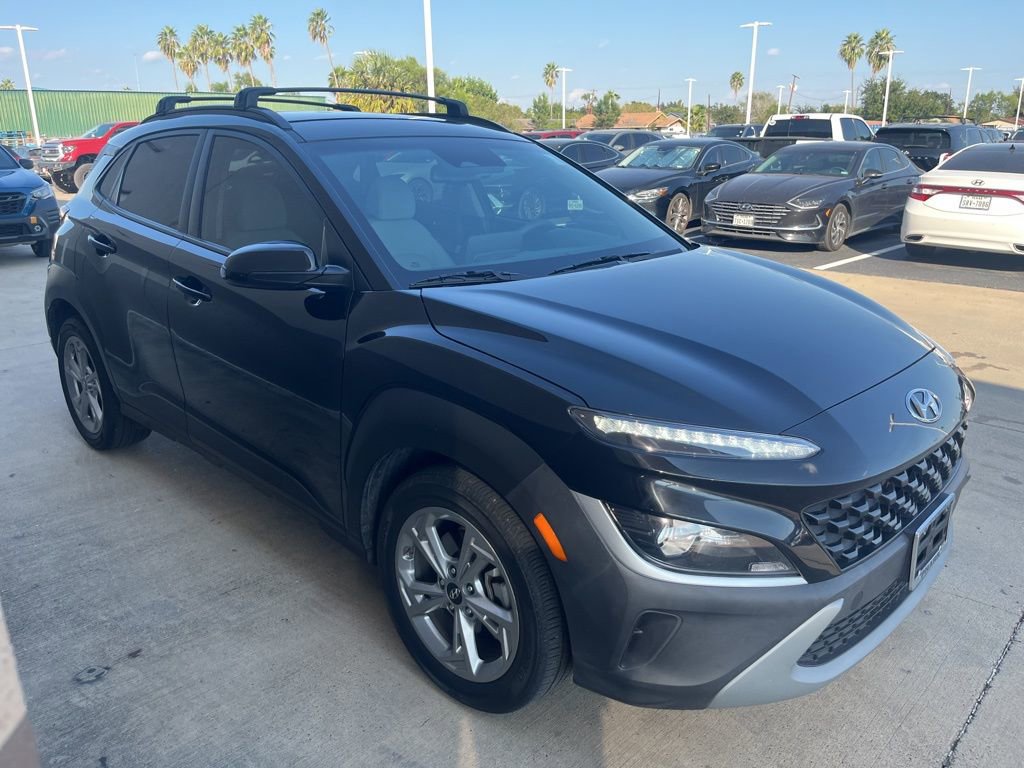 Used 2023 Hyundai Kona SEL image 4