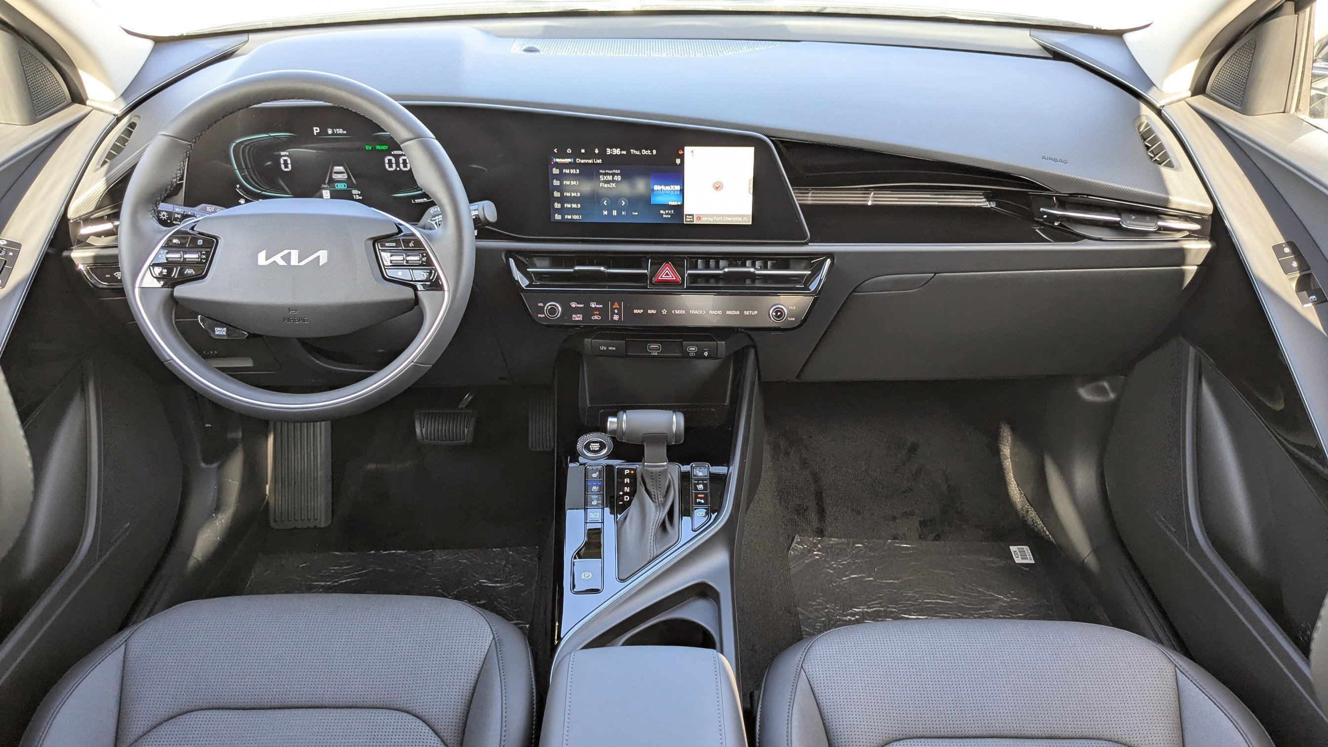 New 2025 Kia Niro SX image 18