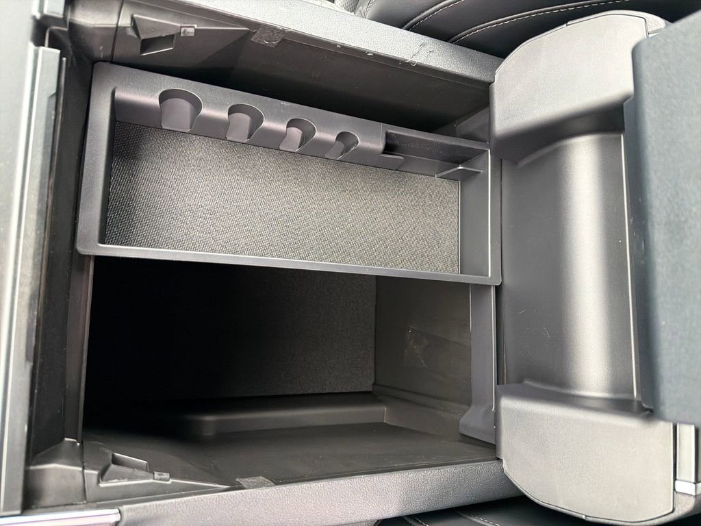 New 2026 Ford F150 Platinum w/ Equipment Group 700A Standard image 25