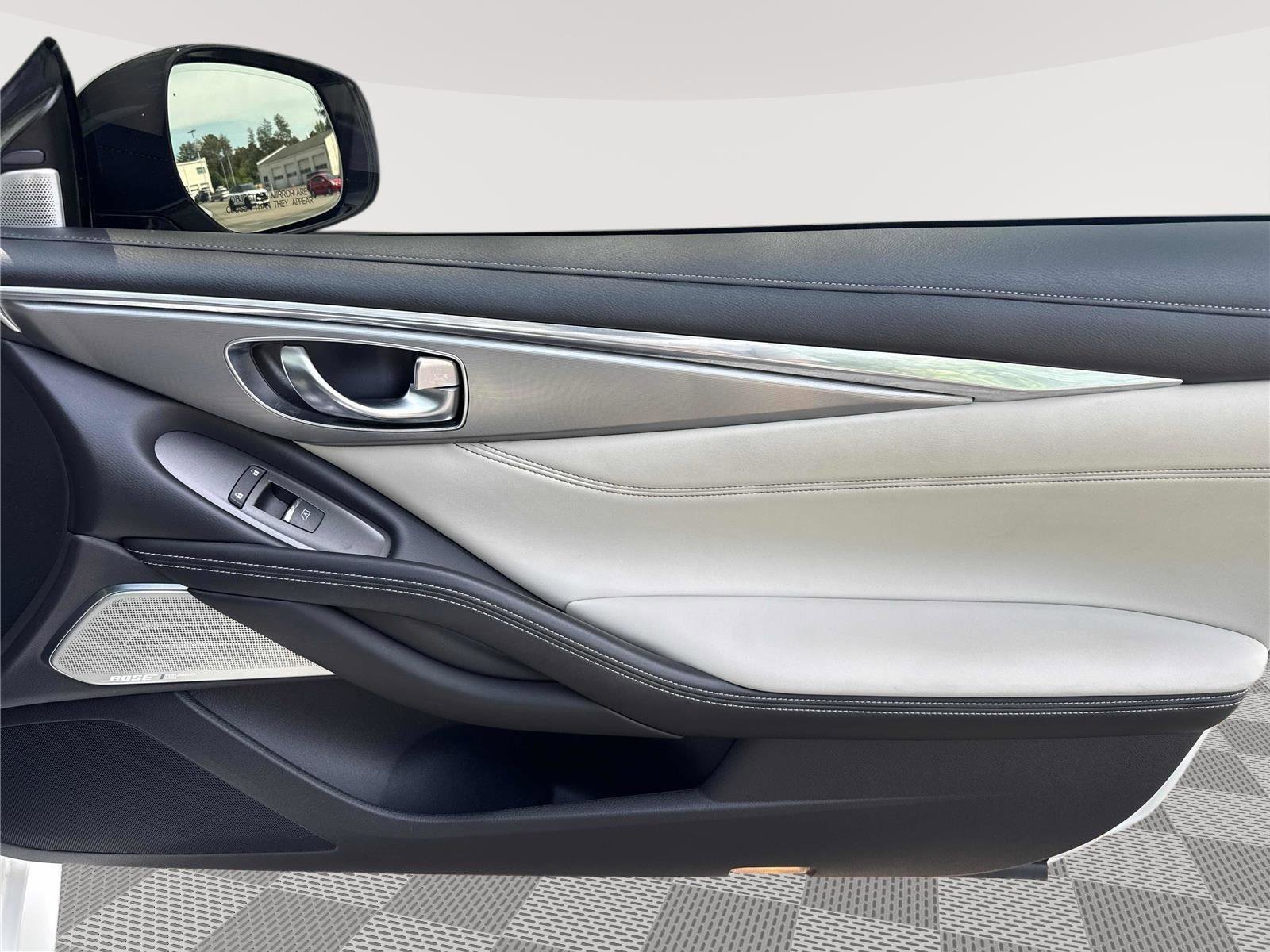 Used 2022 INFINITI Q60 3.0t Luxe w/ Essential Package image 23