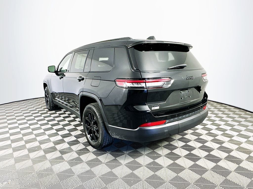 Certified 2024 Jeep Grand Cherokee L Altitude image 8