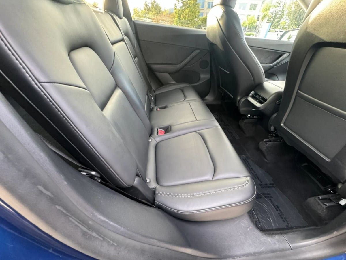 Used 2023 Tesla Model Y Long Range AWD/4WD image 13