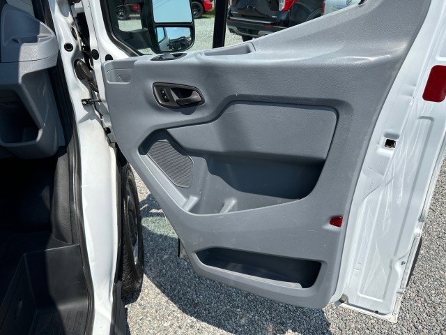 Used 2018 Ford Transit 250 w/ 10' Aluminum Flatbed image 28