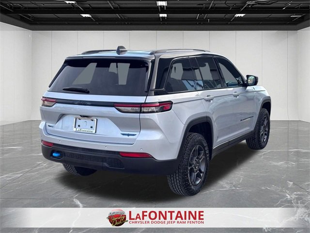 Used 2024 Jeep Grand Cherokee Trailhawk image 5