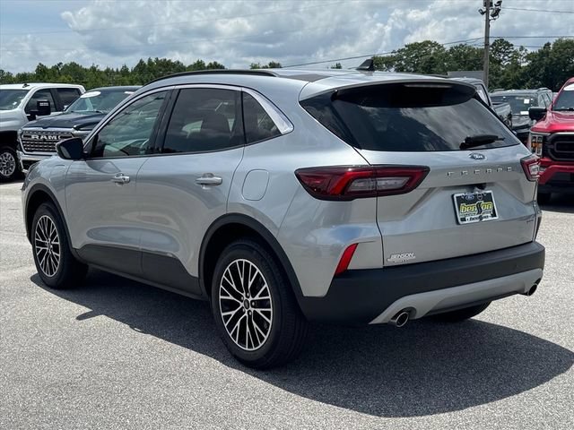 Used 2024 Ford Escape SE FWD image 5
