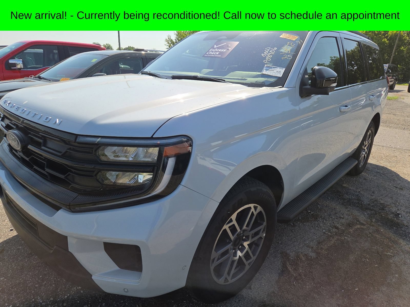 Used 2025 Ford Expedition Active RWD video 1