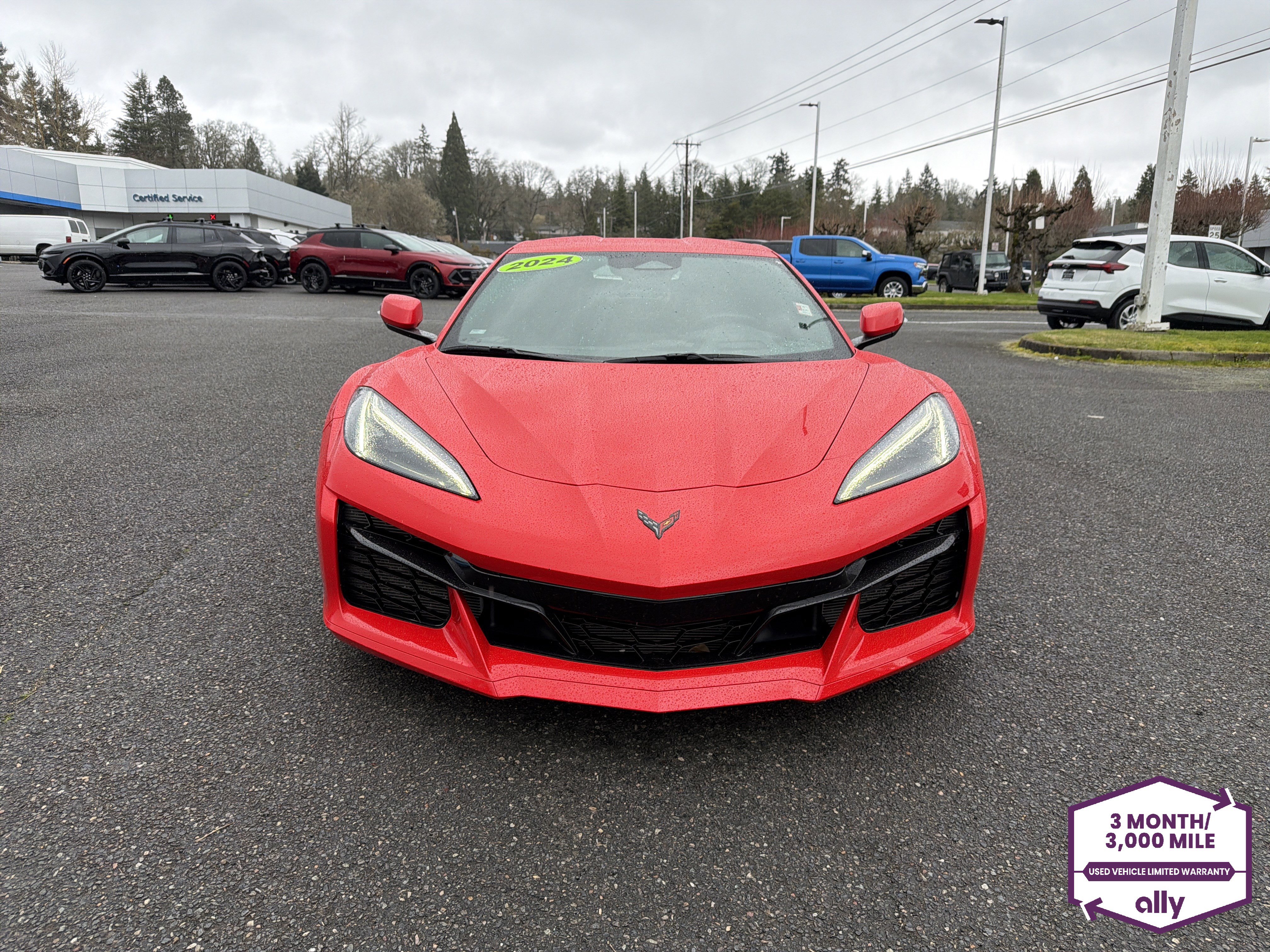 Used 2024 Chevrolet Corvette Z06 RWD image 8