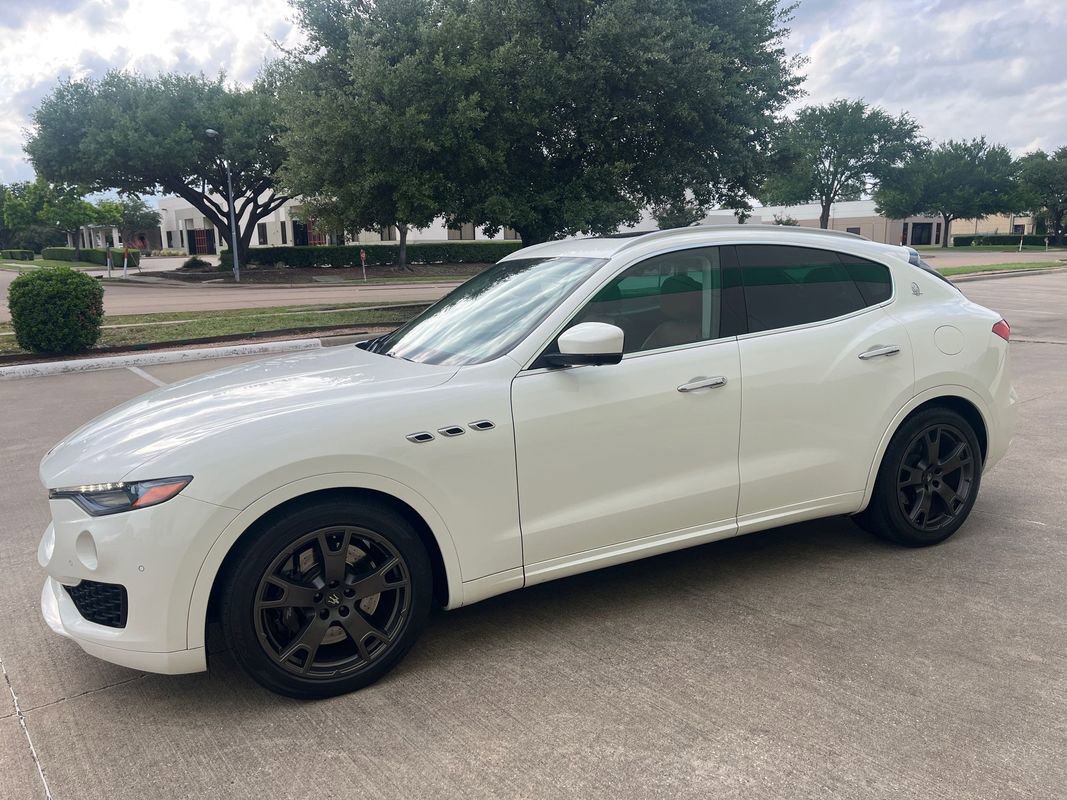 Used 2019 Maserati Levante S AWD/4WD image 5