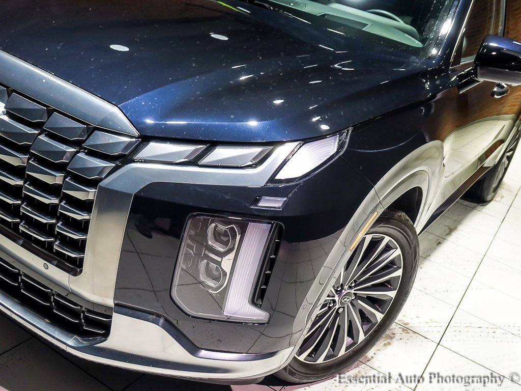 Used 2024 Hyundai Palisade Calligraphy image 8