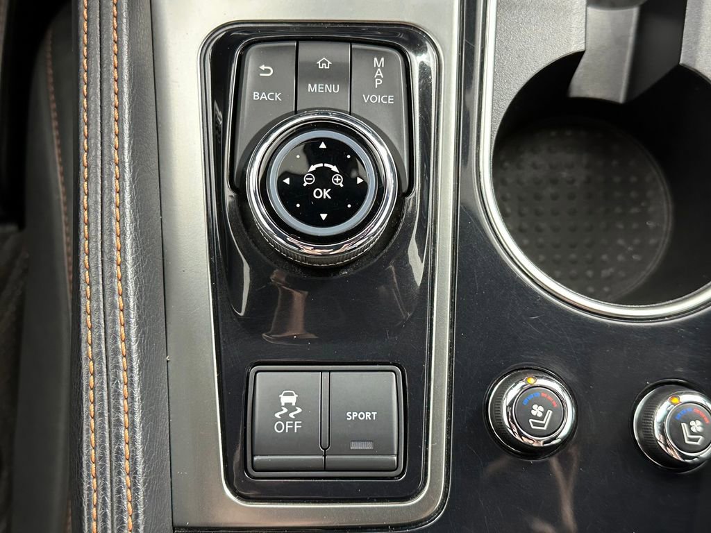 Used 2020 Nissan Maxima SR w/ Sport Mat Group FWD image 27