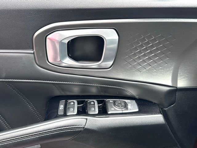 Used 2021 Kia Sorento SX image 21