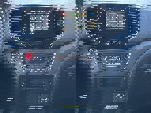 Certified 2022 Honda Pilot TrailSport image 16