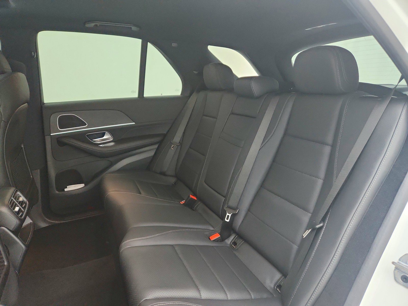 Certified 2025 Mercedes-Benz GLE 350 4MATIC image 18