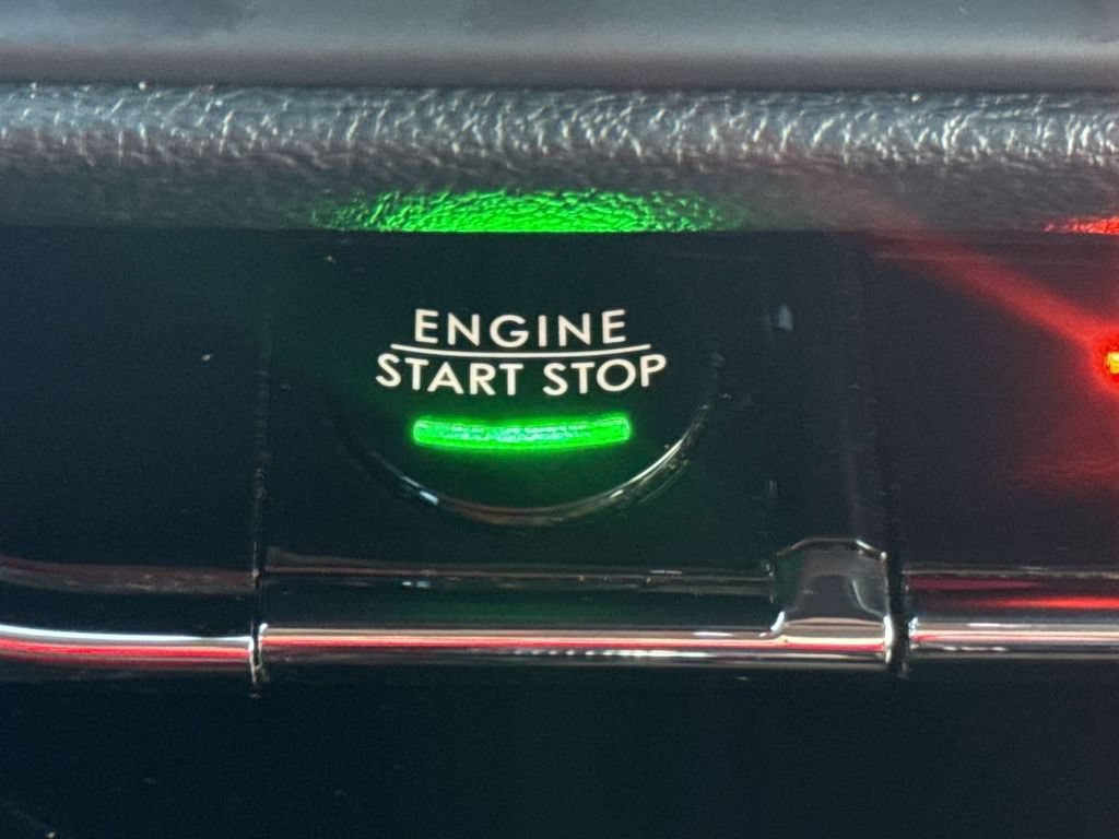 Certified 2024 Lincoln Corsair AWD image 21