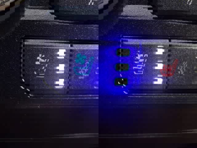 Certified 2019 Ford F150 Lariat w/ Equipment Group 502A Luxury image 36