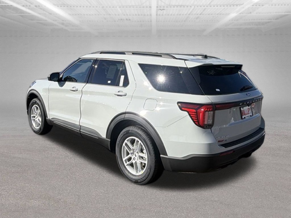 New 2027 Ford Explorer Active AWD/4WD image 6