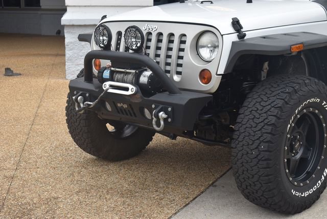 Used 2013 Jeep Wrangler Sahara AWD/4WD image 33