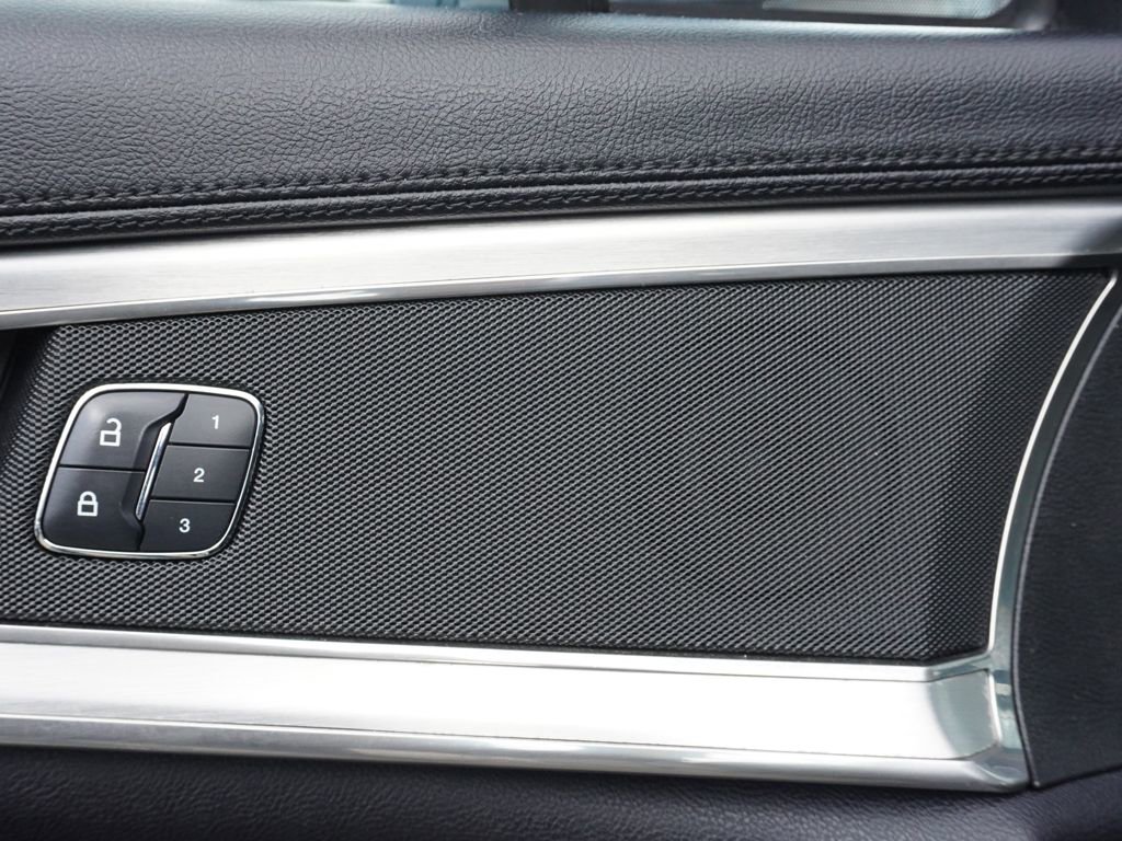 Used 2018 Lincoln MKX Premiere image 29