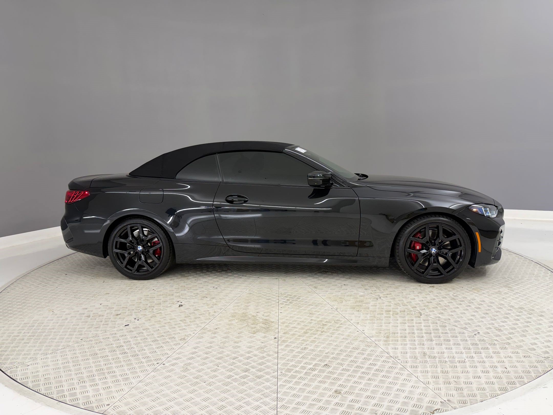 Certified 2025 BMW M440i Convertible w/ Premium Package RWD image 35