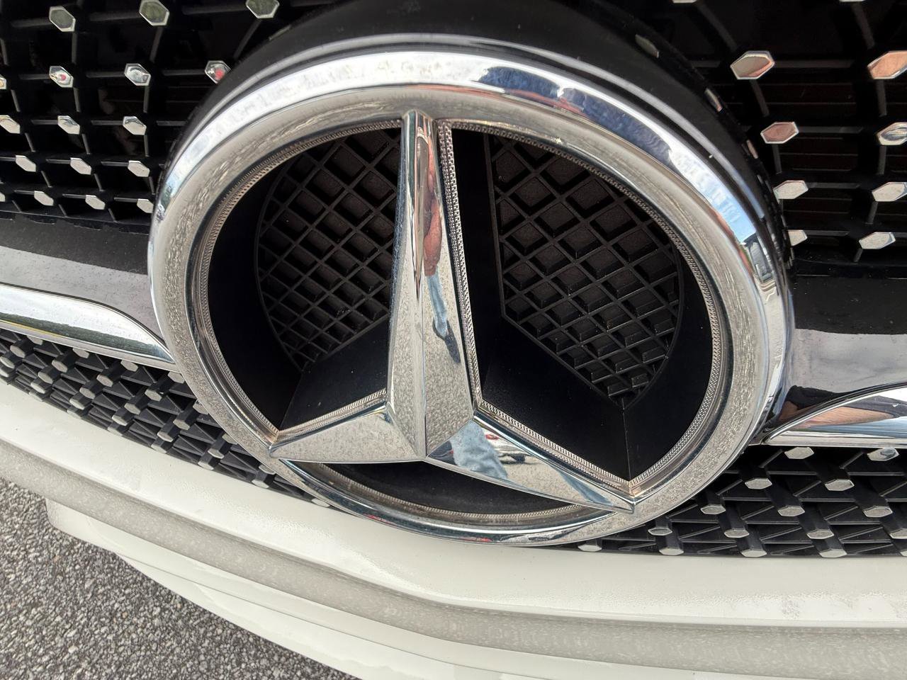 Used 2018 Mercedes-Benz CLA 250 image 30