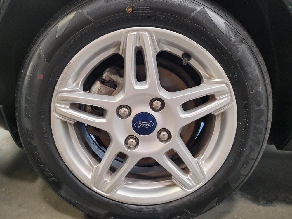 Used 2019 Ford Fiesta SE FWD image 31