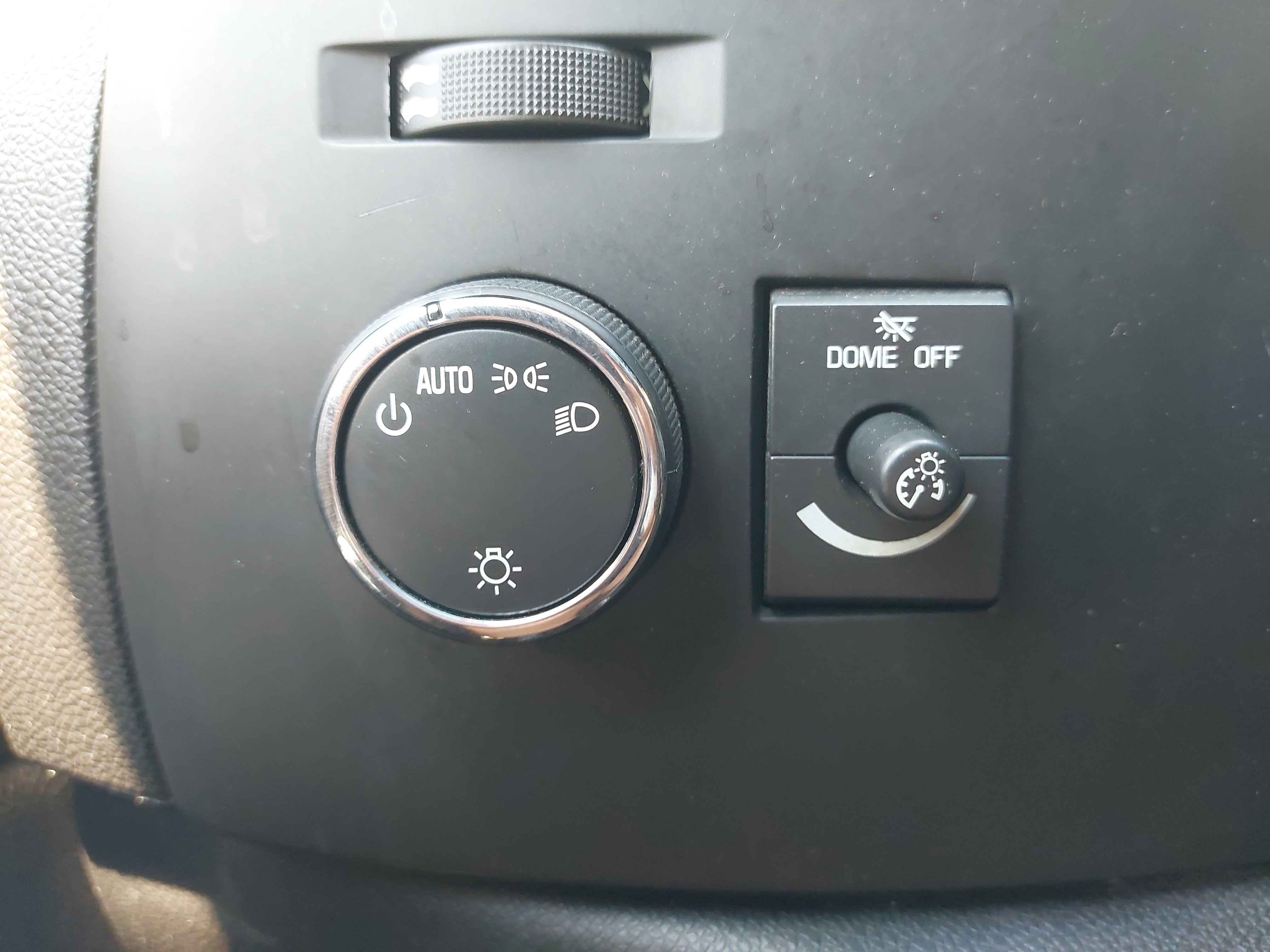 Used 2010 Chevrolet Silverado 1500 LT image 24