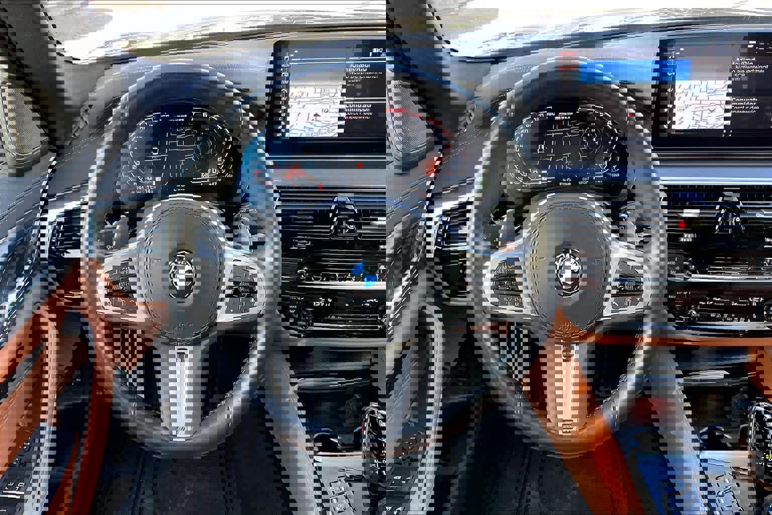 Used 2023 BMW M550i xDrive M550i xDrive w/ Executive Package image 8