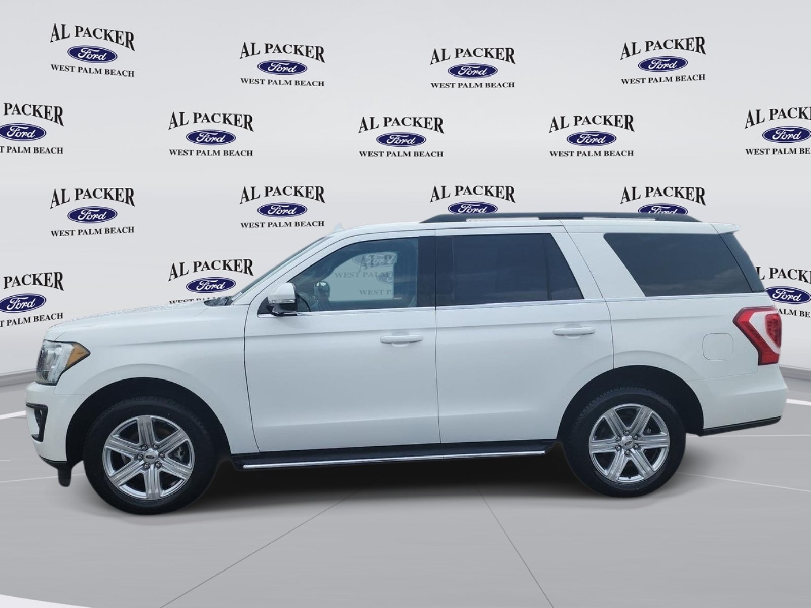 Certified 2020 Ford Expedition XLT w/ Equipment Group 202A RWD image 2