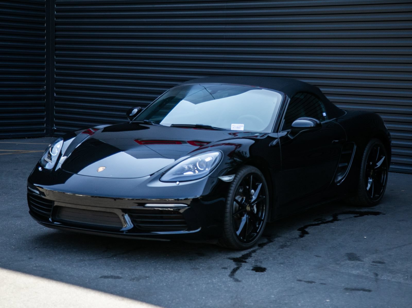 Certified 2023 Porsche 718 Boxster RWD image 1