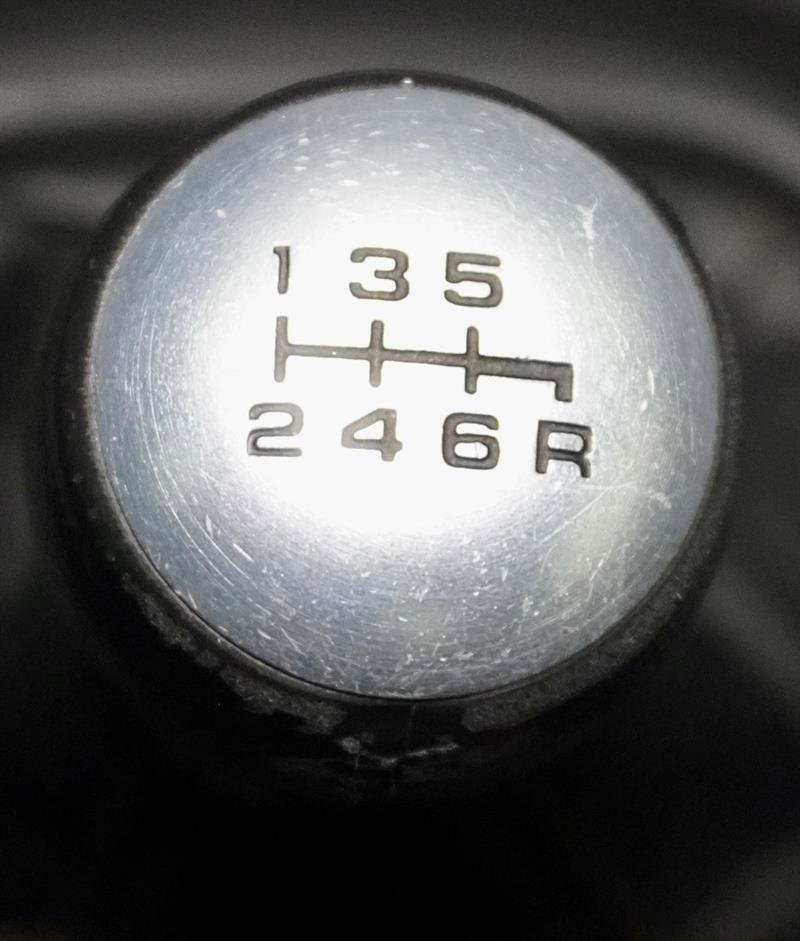 Used 2004 Honda S2000 image 21