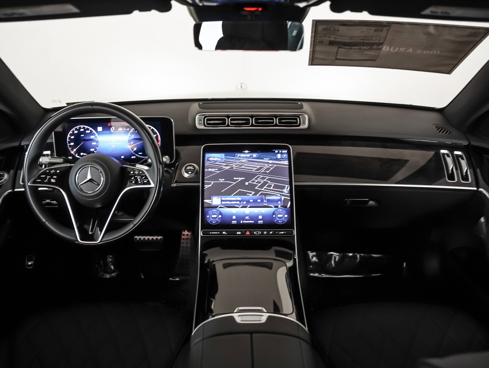 New 2025 Mercedes-Benz S 580 4MATIC Sedan image 10