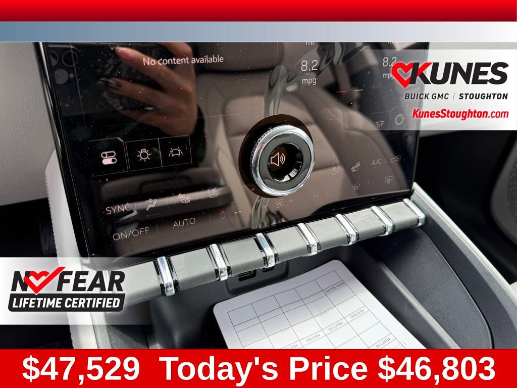 New 2026 GMC Terrain Denali w/ LPO, Black Badging Package AWD/4WD image 34