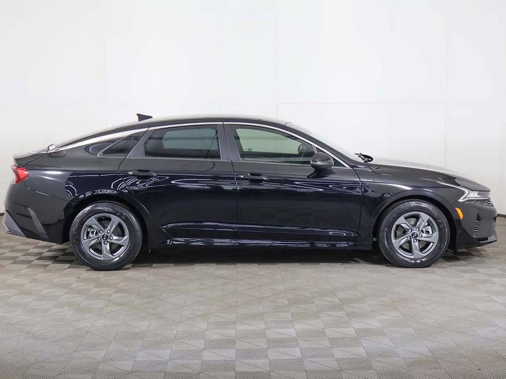 Used 2021 Kia K5 LX FWD image 16