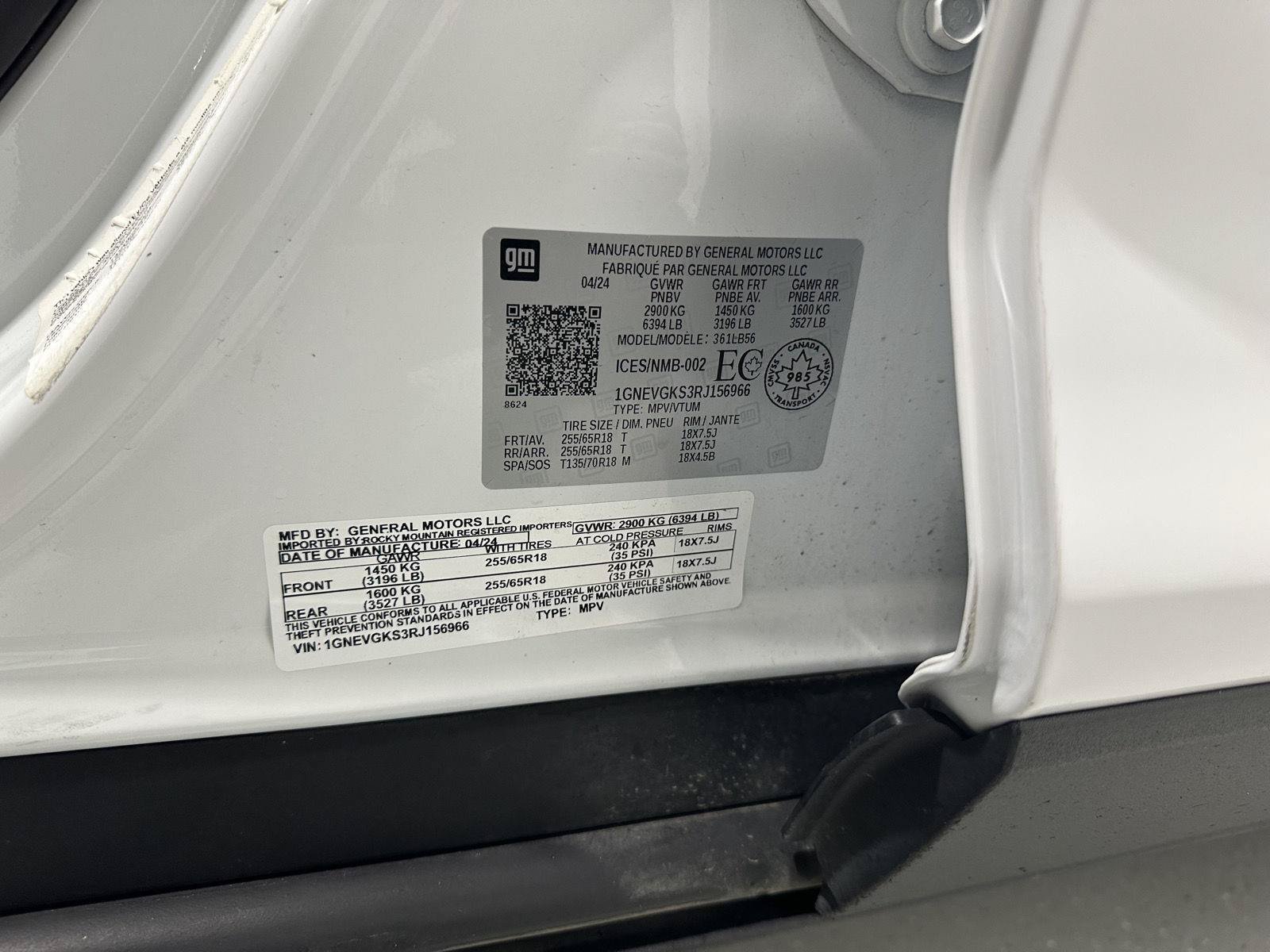 Used 2024 Chevrolet Traverse LT w/ LPO, Floor Liner Package AWD/4WD image 31
