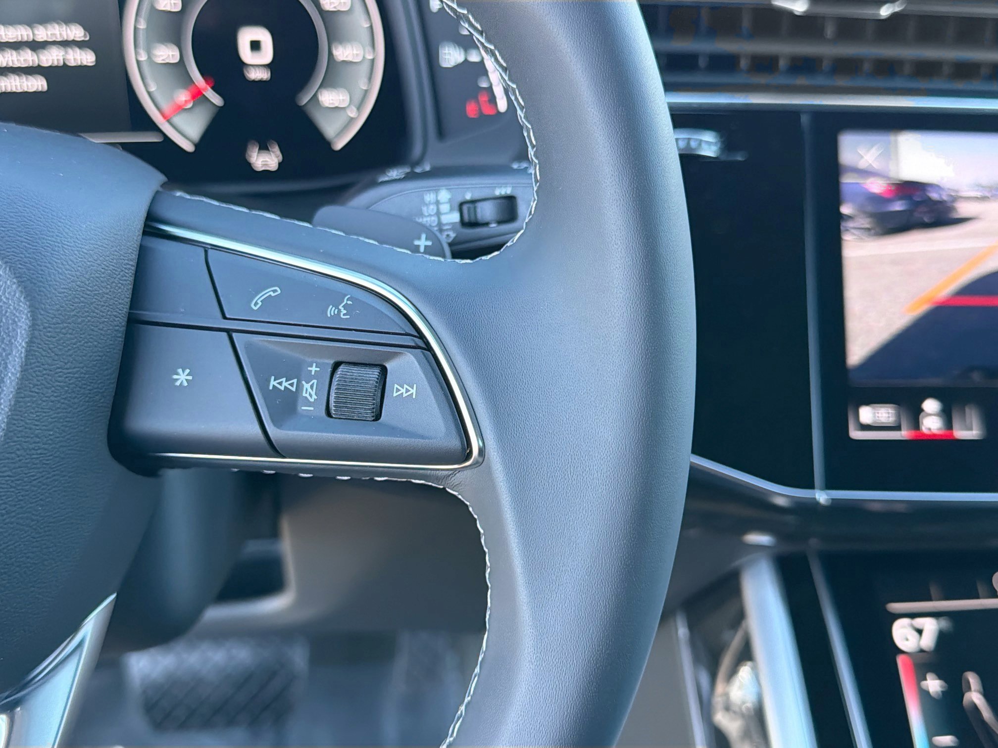 New 2026 Audi Q7 2.0T Premium image 40