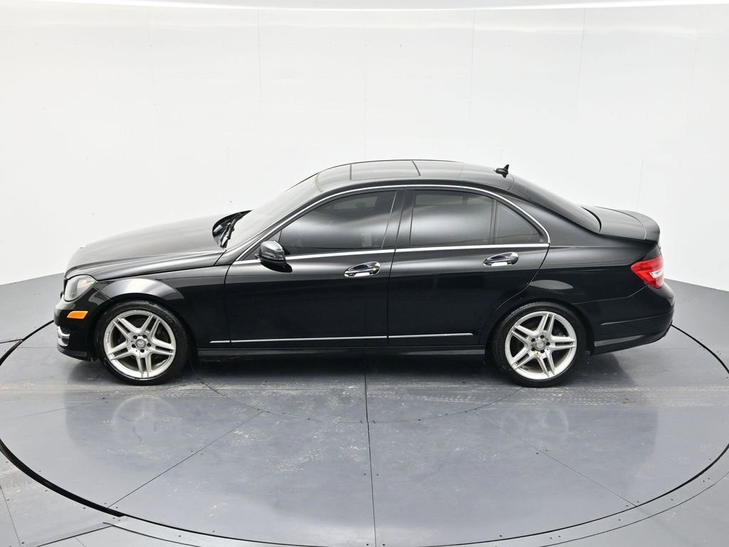 Used 2013 Mercedes-Benz C 300 4MATIC Sedan image 43