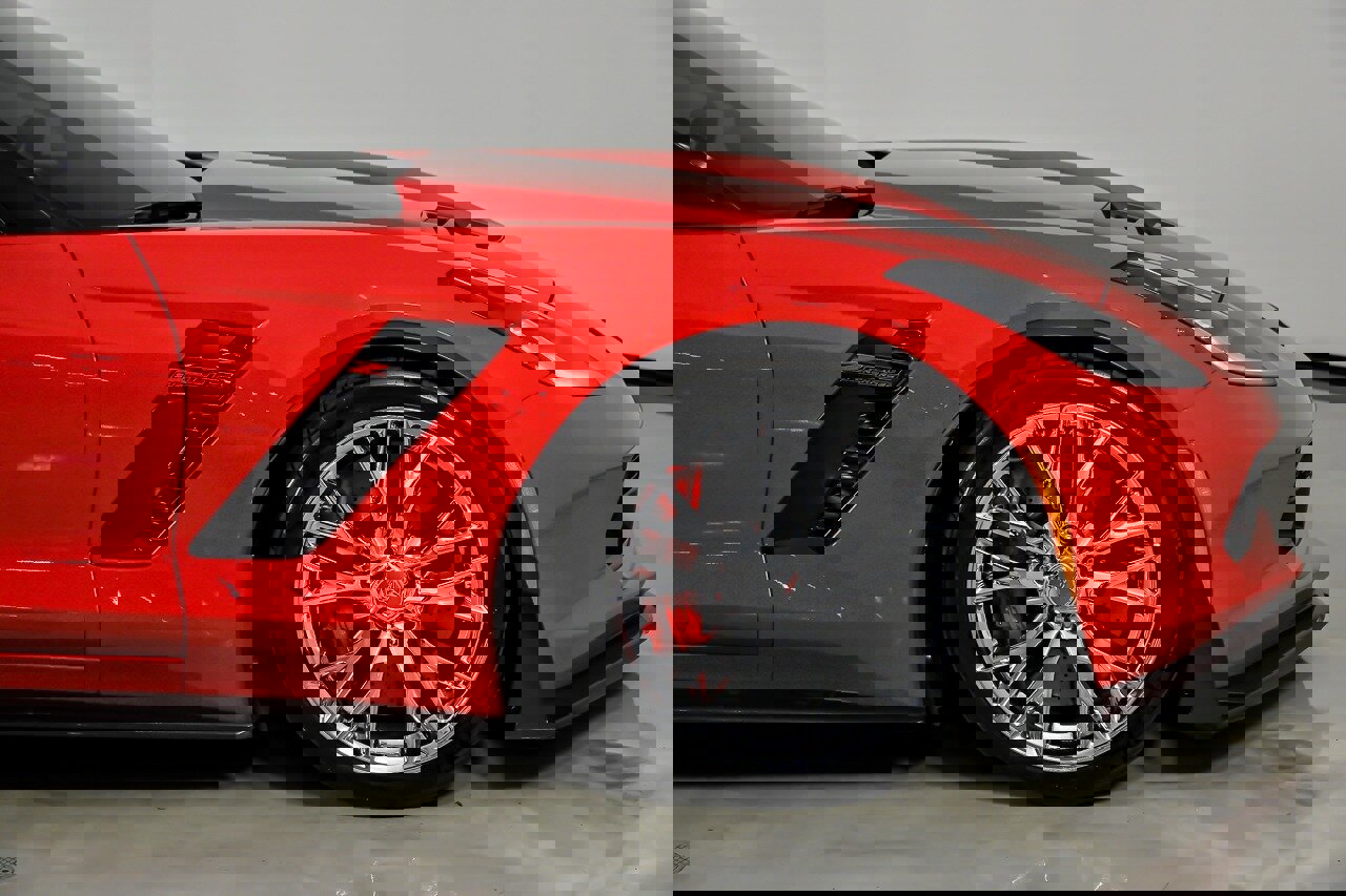 Used 2015 Chevrolet Corvette Z06 w/ Z07 Performance Package image 15