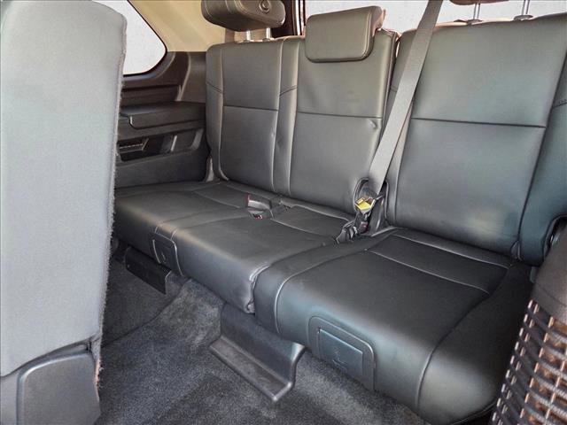 Used 2024 Toyota Sequoia SR5 w/ SR5 Premium Package AWD/4WD image 19