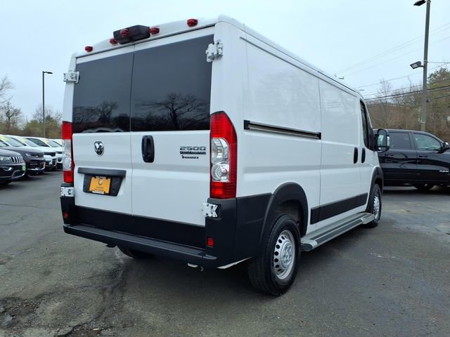 Used 2025 RAM ProMaster 2500 w/ U-Haul Equipment Group FWD image 2