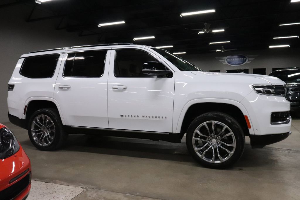 Used 2023 Jeep Grand Wagoneer Series II w/ Premium Group II image 6