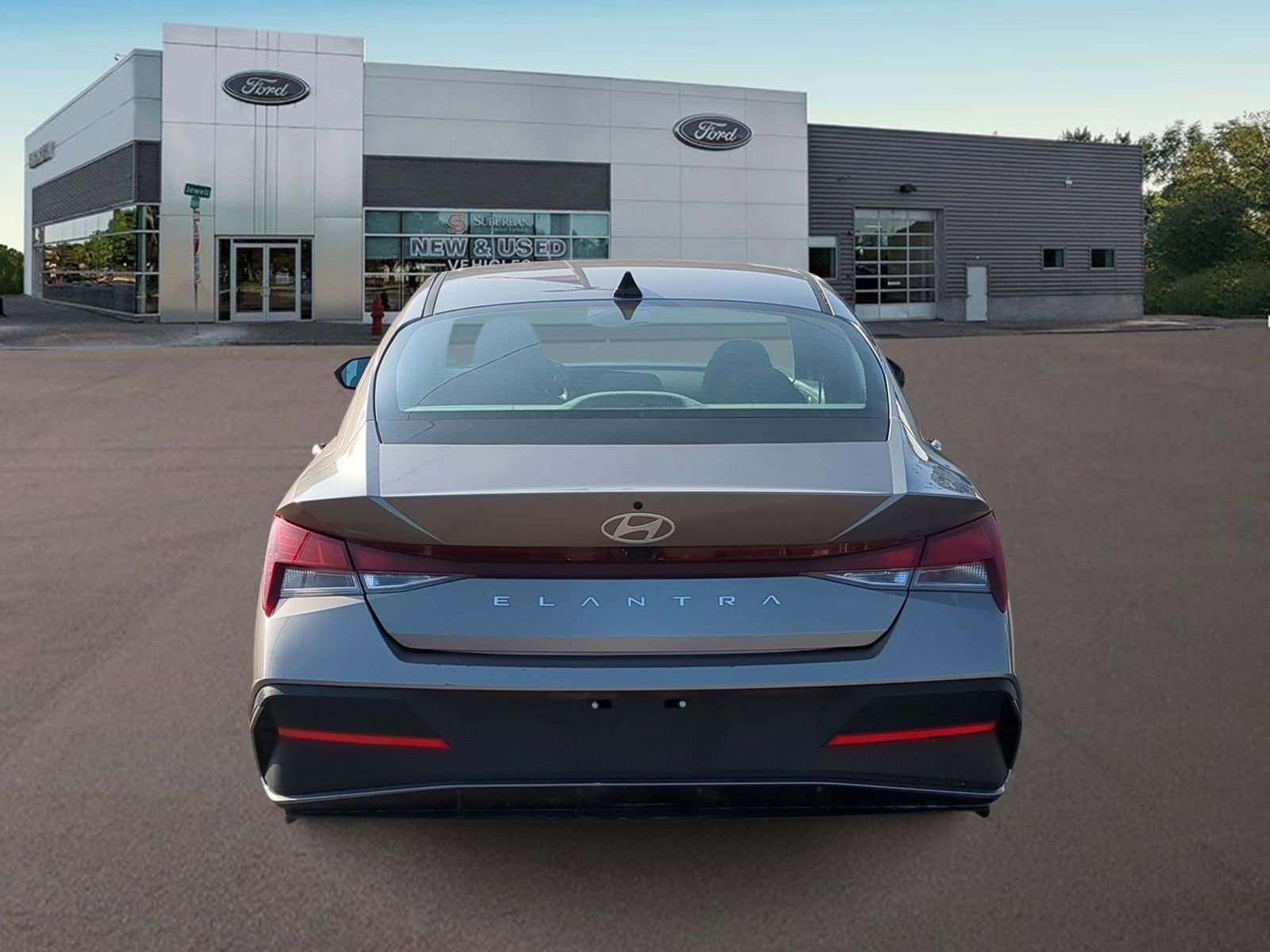 Used 2024 Hyundai Elantra SEL image 9