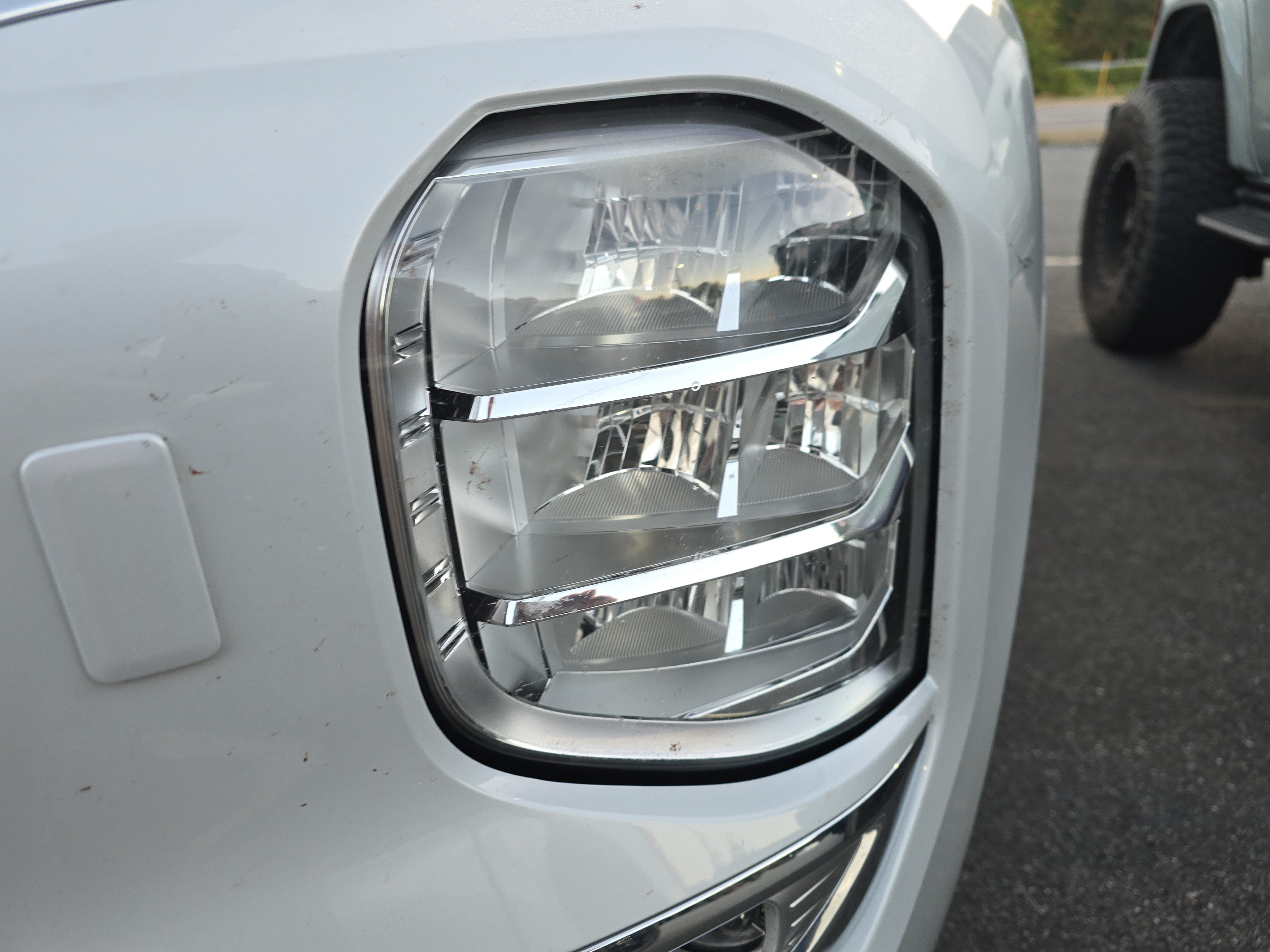 Used 2025 Mitsubishi Outlander SE AWD/4WD image 10